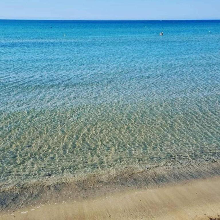 格拉内利Oasi Del Mare别墅 外观 照片